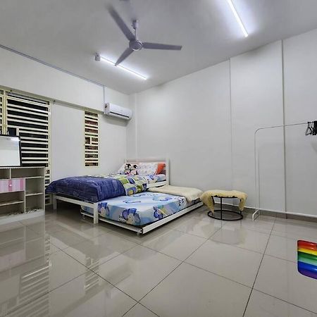 Cozy Familee Homestay Simpang Ampat  Eksteriør billede